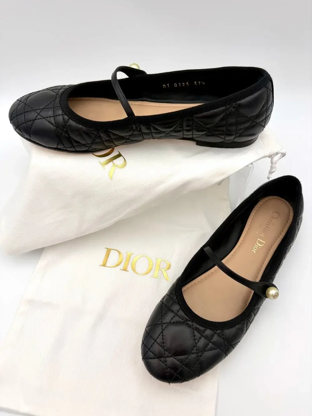 Dior Cannage Mary Jane Ballet Flats Black Leather Quilted Size 37.5 / 7.5 Pearl